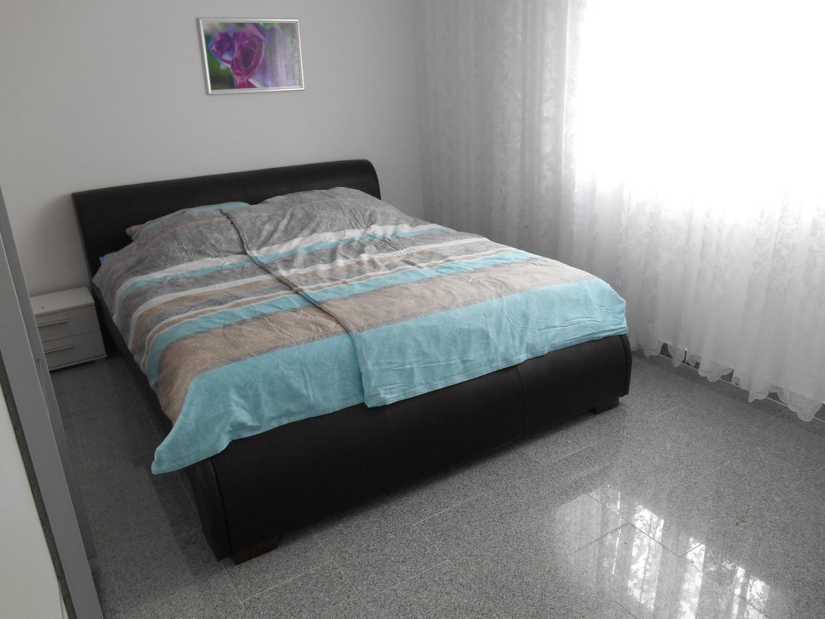 Apartments Diana Šmrika Екстериор снимка